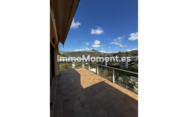 Reventa - Apartamento - Benahavís - Benahavís Centro