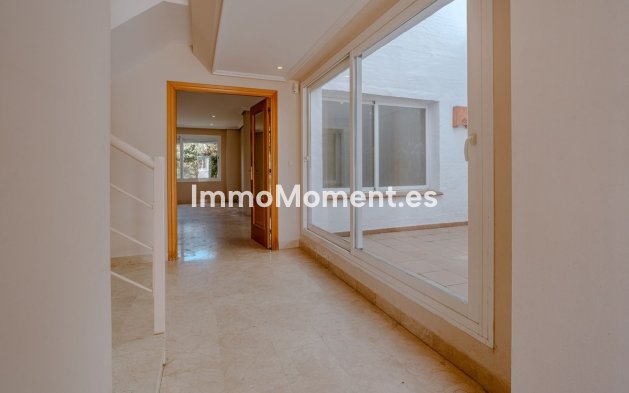 Revente - Villa - Estepona  - New Golden Mile
