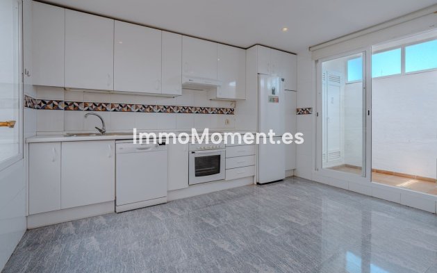 Revente - Villa - Estepona  - New Golden Mile