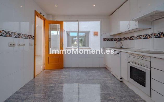 Revente - Villa - Estepona  - New Golden Mile