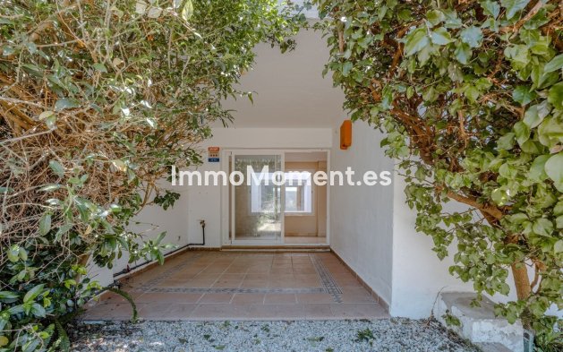 Revente - Villa - Estepona  - New Golden Mile