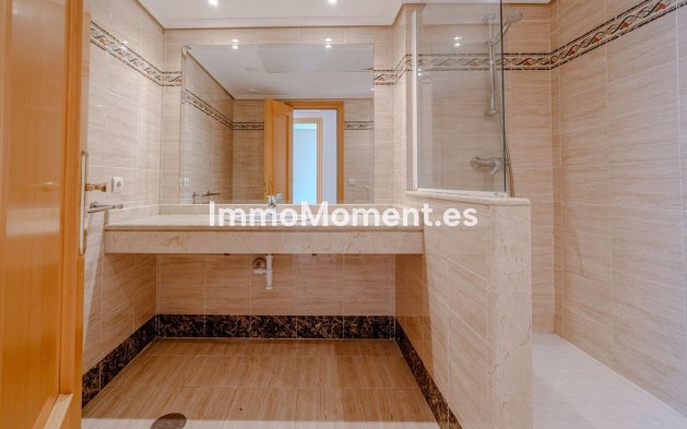 Revente - Villa - Estepona  - New Golden Mile