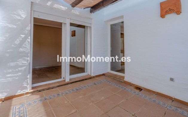 Revente - Villa - Estepona  - New Golden Mile
