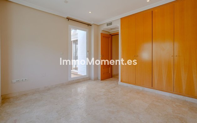 Revente - Villa - Estepona  - New Golden Mile