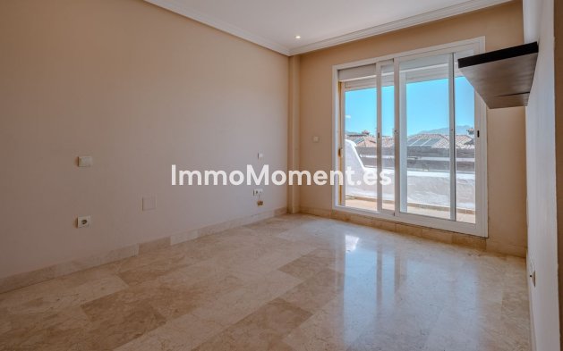 Revente - Villa - Estepona  - New Golden Mile
