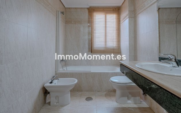 Revente - Villa - Estepona  - New Golden Mile