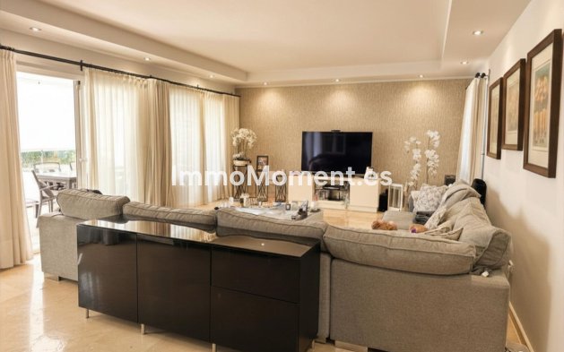 Resale - Villa - Estepona - Estepona Centro