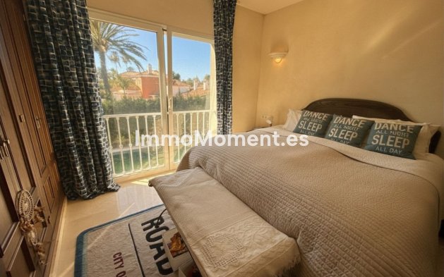 Resale - Villa - Estepona - Estepona Centro