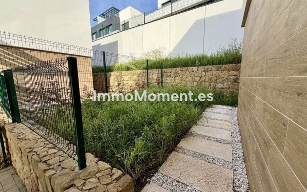 Revente - Villa - Estepona  - New Golden Mile