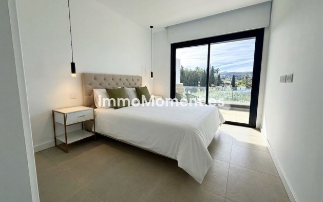 Revente - Villa - Estepona  - New Golden Mile