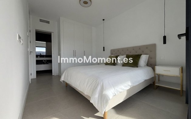 Revente - Villa - Estepona  - New Golden Mile
