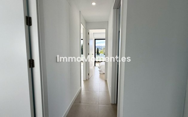 Revente - Villa - Estepona  - New Golden Mile