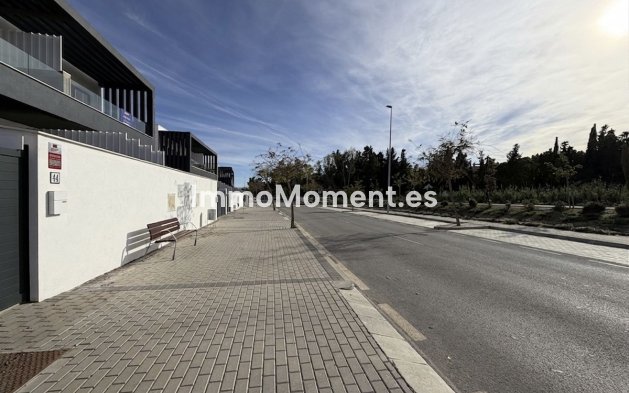 Revente - Villa - Estepona  - New Golden Mile