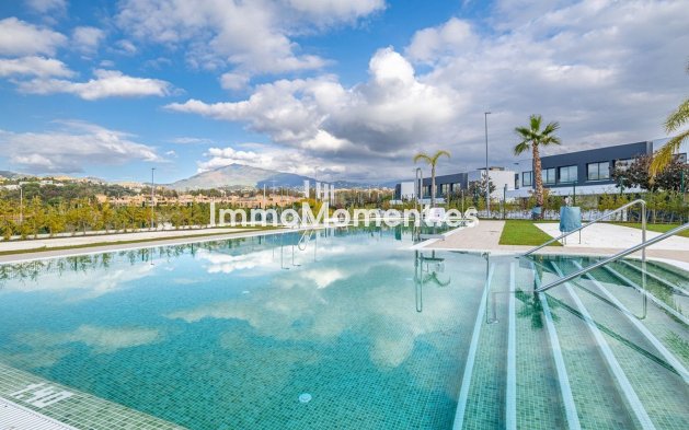 Revente - Villa - Estepona  - New Golden Mile
