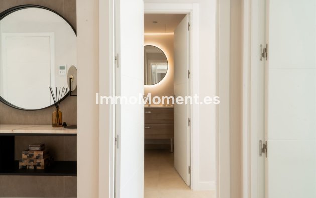 Revente - Appartement - Estepona  - New Golden Mile