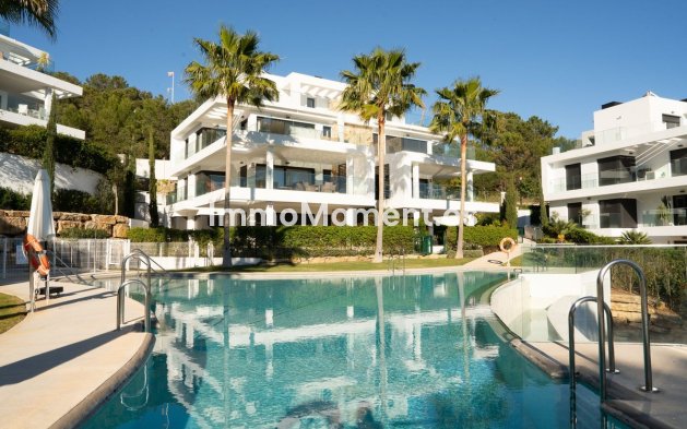Revente - Appartement - Estepona  - New Golden Mile