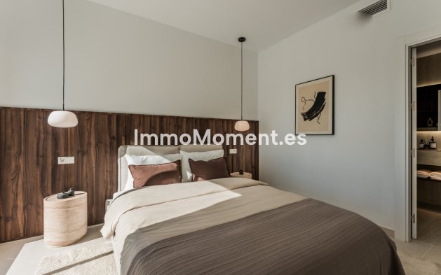 Resale - Apartment - Marbella - Nueva Andalucía