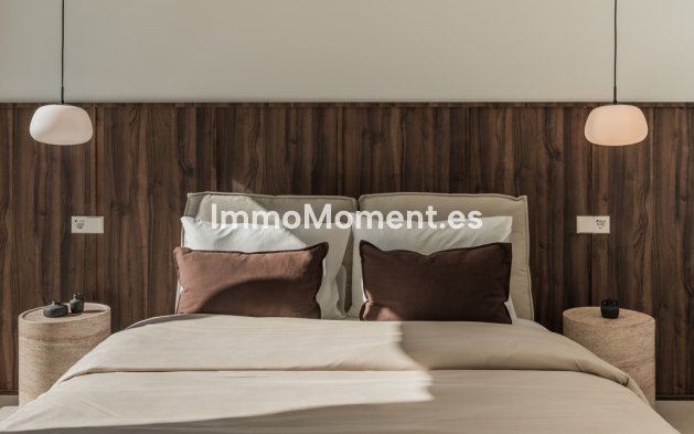 Resale - Apartment - Marbella - Nueva Andalucía