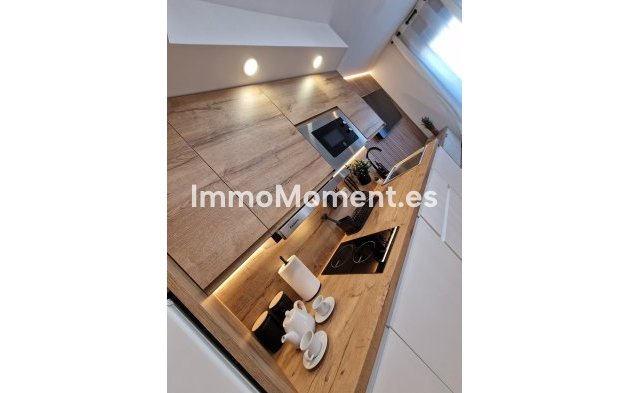Resale - Apartment - Benalmadena - Benalmadena Costa