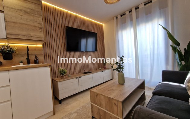 Resale - Apartment - Benalmadena - Benalmadena Costa