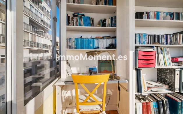 Wiederverkauf - Wohnung - Torrevieja - Torrevieja Centro