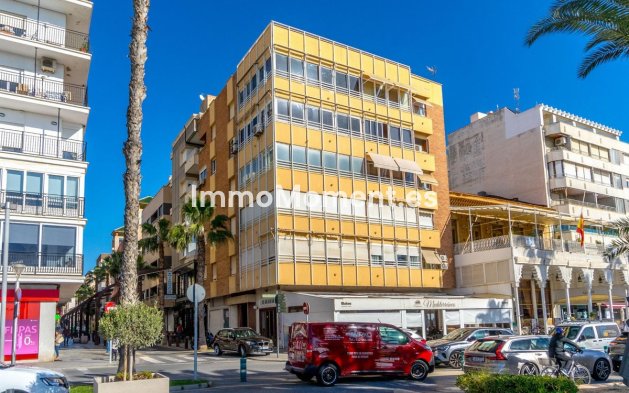 Wiederverkauf - Wohnung - Torrevieja - Torrevieja Centro