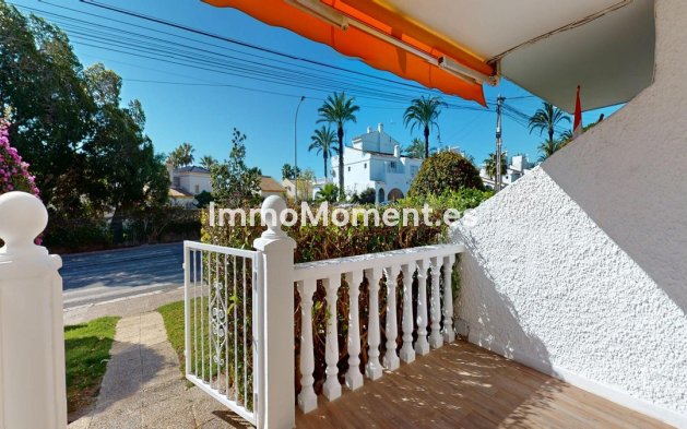 Resale - Villa - Orihuela - Villamartin