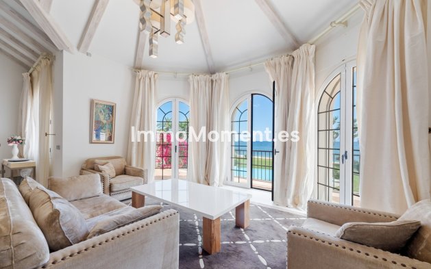 Revente - Villa - Estepona  - Estepona Centro