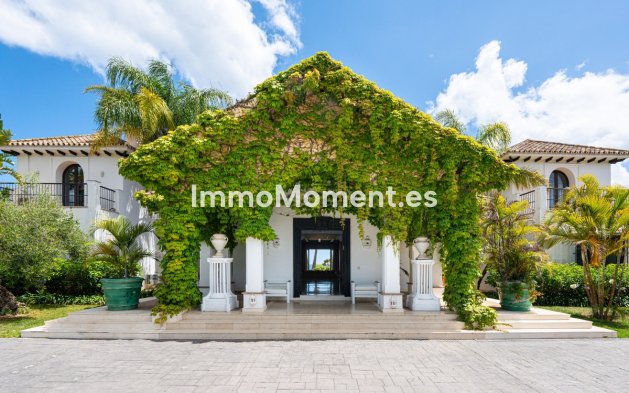 Revente - Villa - Estepona  - Estepona Centro