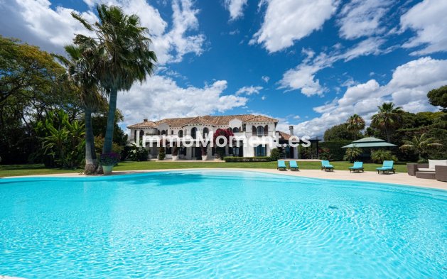 Revente - Villa - Estepona  - Estepona Centro