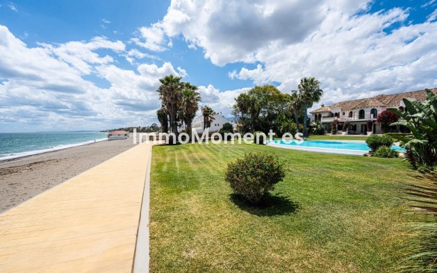 Revente - Villa - Estepona  - Estepona Centro