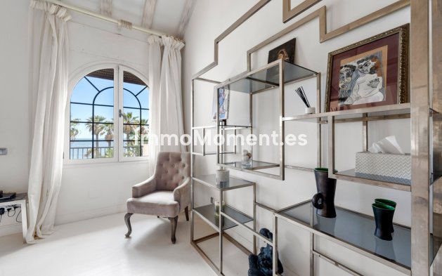 Revente - Villa - Estepona  - Estepona Centro