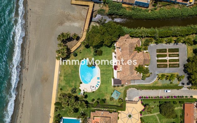 Revente - Villa - Estepona  - Estepona Centro