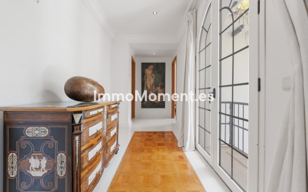 Revente - Villa - Estepona  - Estepona Centro