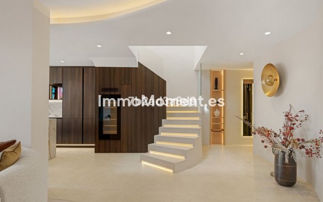 Resale - Apartment - Estepona - New Golden Mile