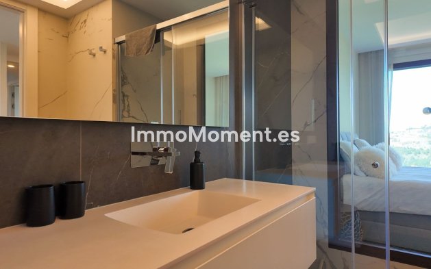 Reventa - Apartamento - Benahavís - Benahavís Centro