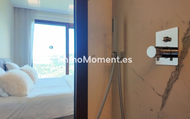 Reventa - Apartamento - Benahavís - Benahavís Centro