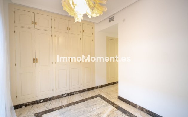 Wiederverkauf - Wohnung - Benalmadena - Benalmadena Centro