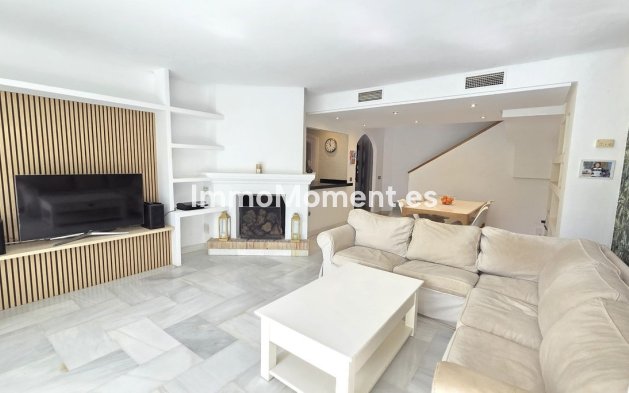 Reventa - Villa - Marbella - Marbella Centro