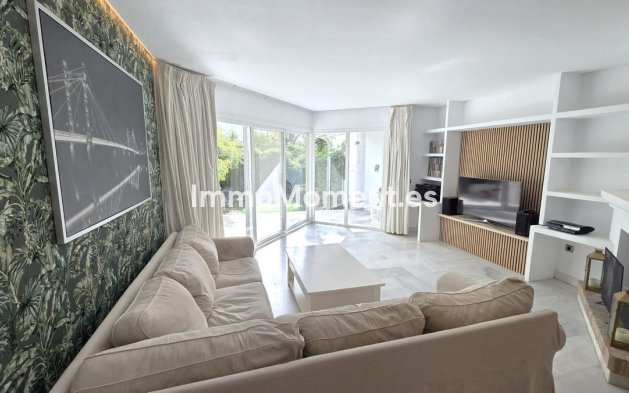 Reventa - Villa - Marbella - Marbella Centro