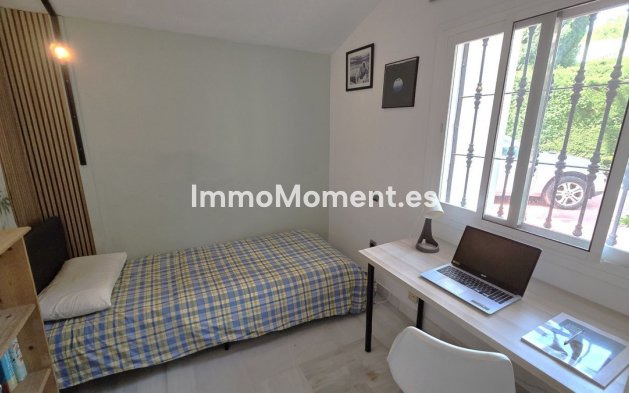 Reventa - Villa - Marbella - Marbella Centro