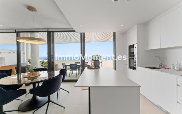 Resale - Apartment - Fuengirola - Higueron