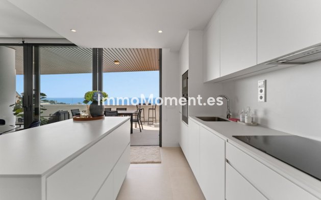 Resale - Apartment - Fuengirola - Higueron