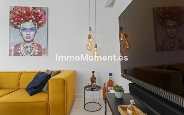 Resale - Apartment - Fuengirola - Higueron