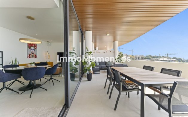 Resale - Apartment - Fuengirola - Higueron