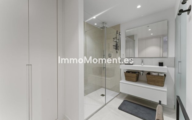 Resale - Apartment - Fuengirola - Higueron