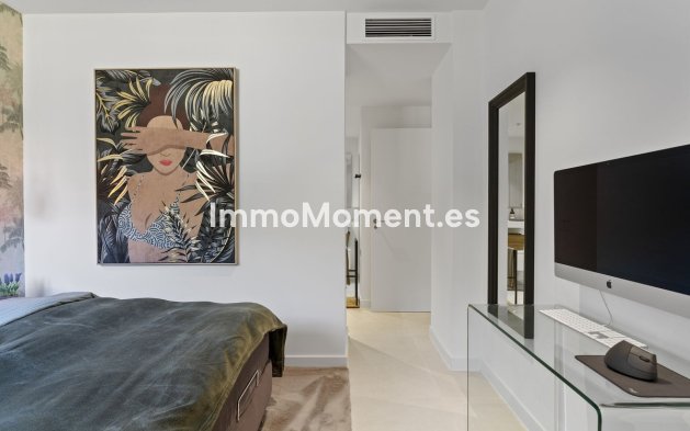 Resale - Apartment - Fuengirola - Higueron