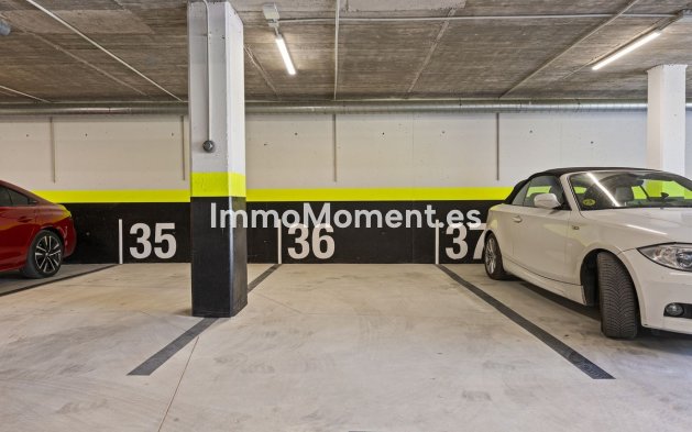 Resale - Apartment - Fuengirola - Higueron