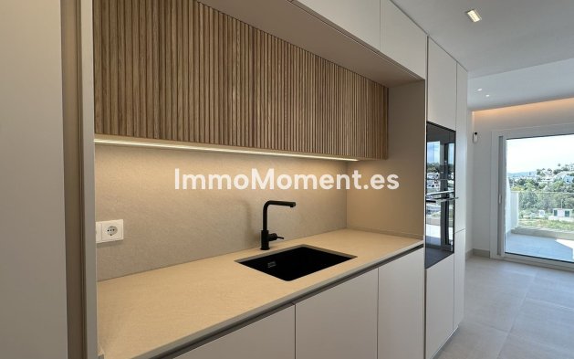 Revente - Villa - Benalmadena - Torrequebrada