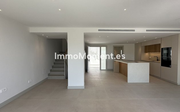 Revente - Villa - Benalmadena - Torrequebrada